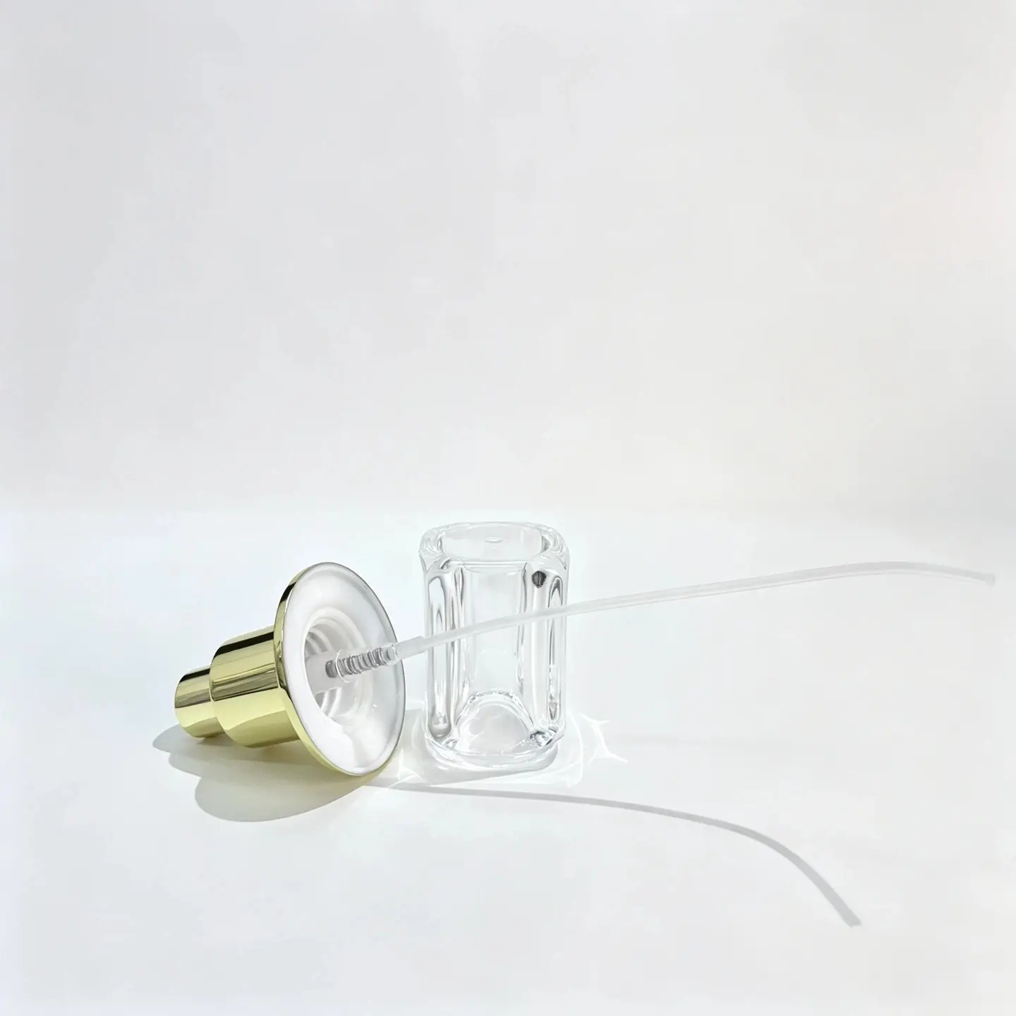 120ml Face Toner Spray Bottle Cap and Pump Detail Spray pump, collar and protective cap components for the 120ml face toner spray bottle