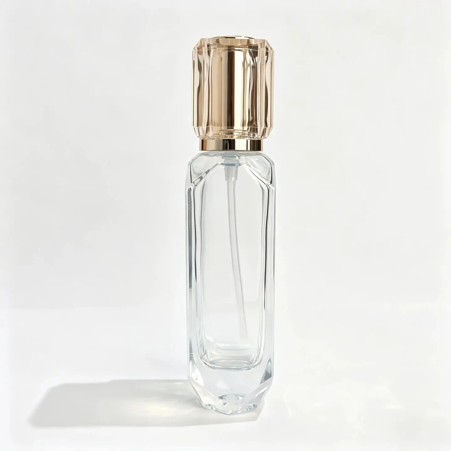 150ml Glass Lotion Pump Bottle Front View Front view of the complete 150ml glass lotion pump bottle with its dispensing components assembled