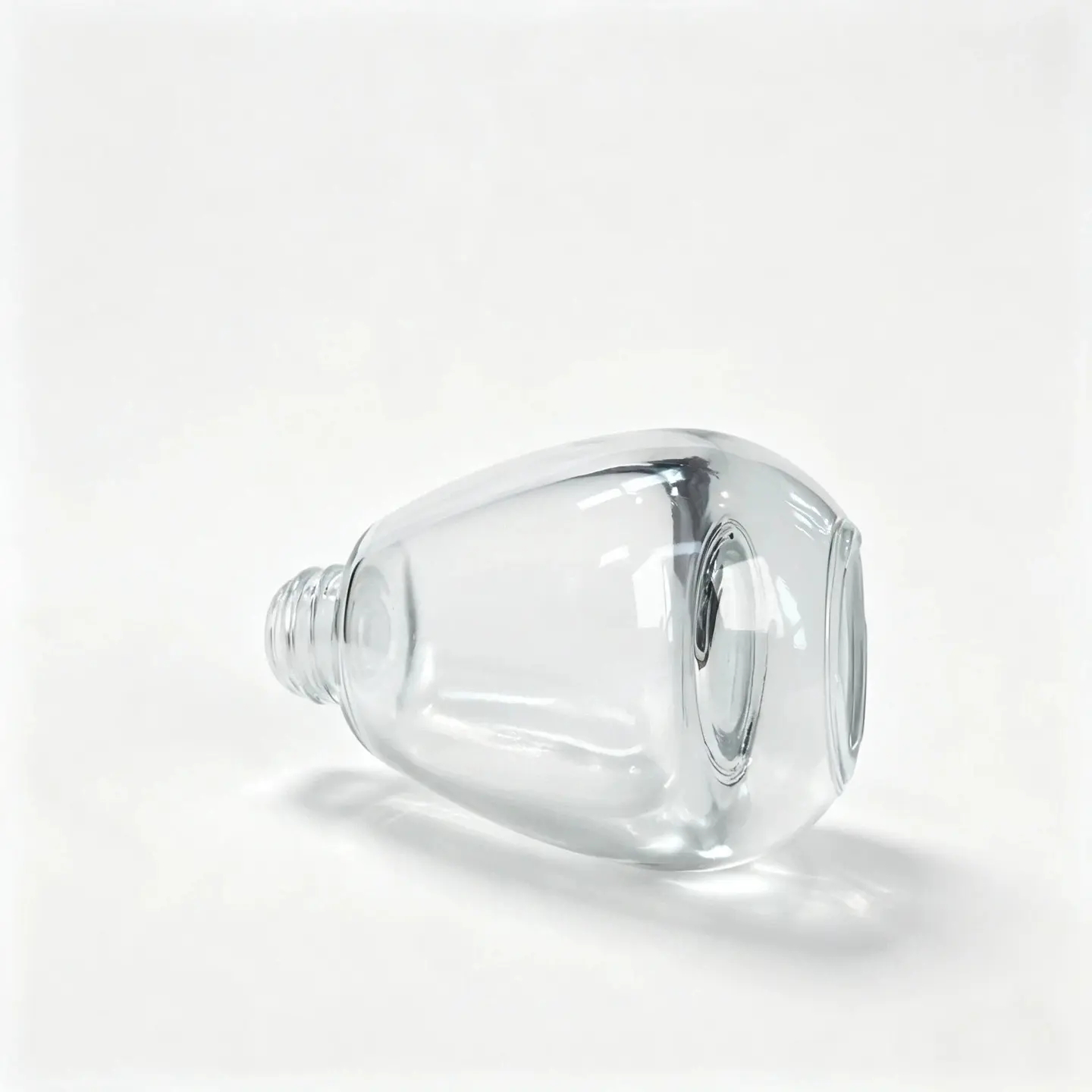 Side profile showing the body shape and structure of the 30ml serum dropper bottle