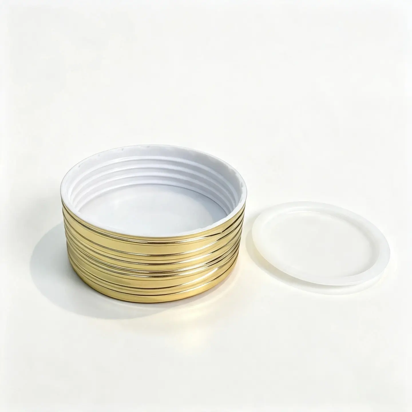 60g Glass Face Cream Jar with Cap and Pull-Tab Inner Lid 60g glass face cream jar displayed with separate outer cap and removable pull-tab inner lid components
