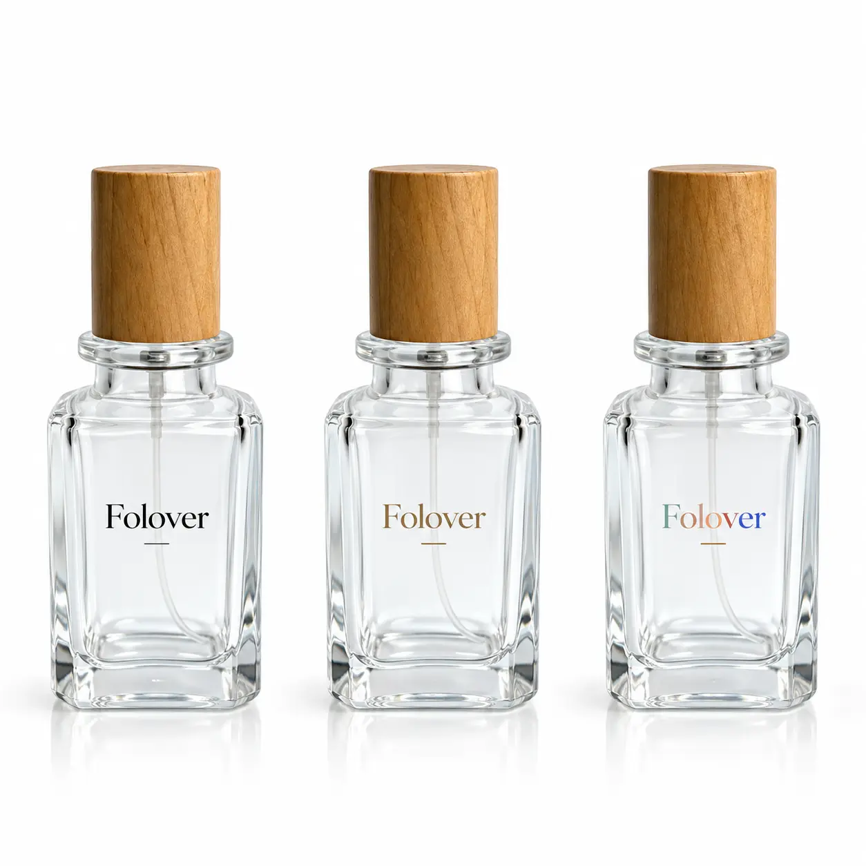 40ml Flacon de parfum carré – référence d’impression de logo personnalisé Référence d'impression de logo personnalisé pour le flacon de parfum carré 40ml avec bouchon en bois, illustrant des concepts de branding et de décoration de parfum.