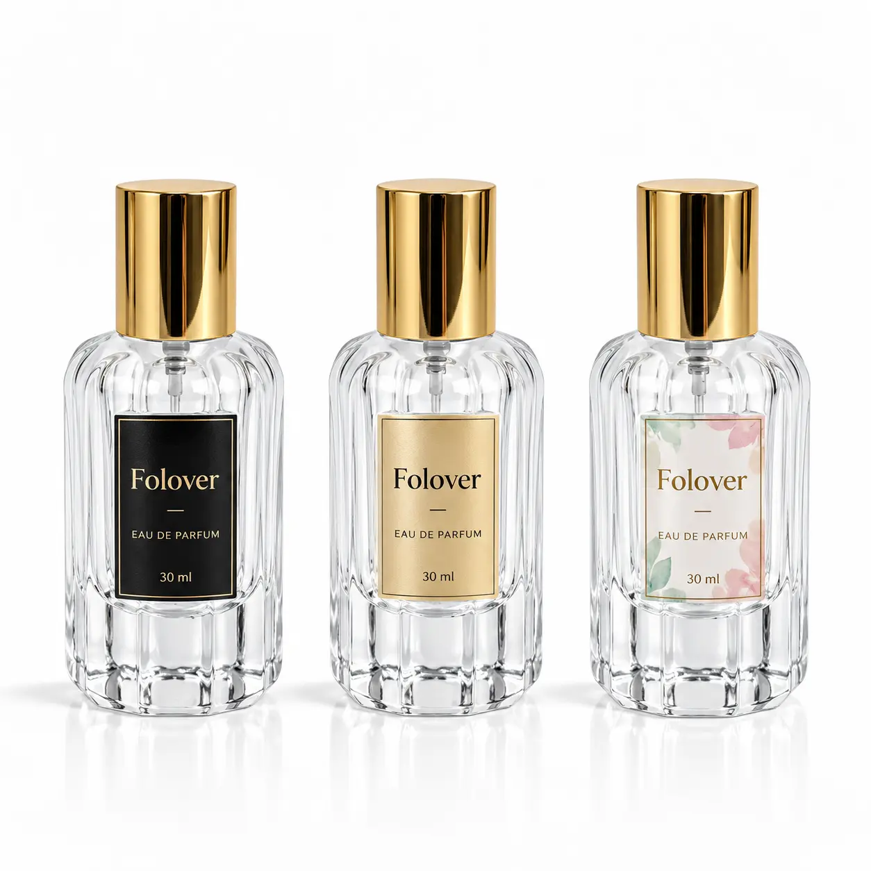 Référence d'impression de logo personnalisé pour le flacon de parfum à côtes pétales 50ml montrant des propositions d'agencement de marque sur son corps à nervures verticales