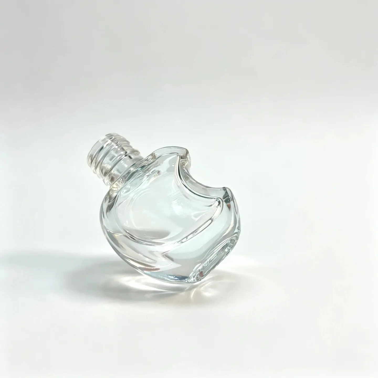 5ml زجاجة طلاء أظافر زجاجية بشكل تفاحة مقضومة – بدون غطاء 5ml زجاجة طلاء أظافر زجاجية بشكل تفاحة معروضة بدون الغطاء
